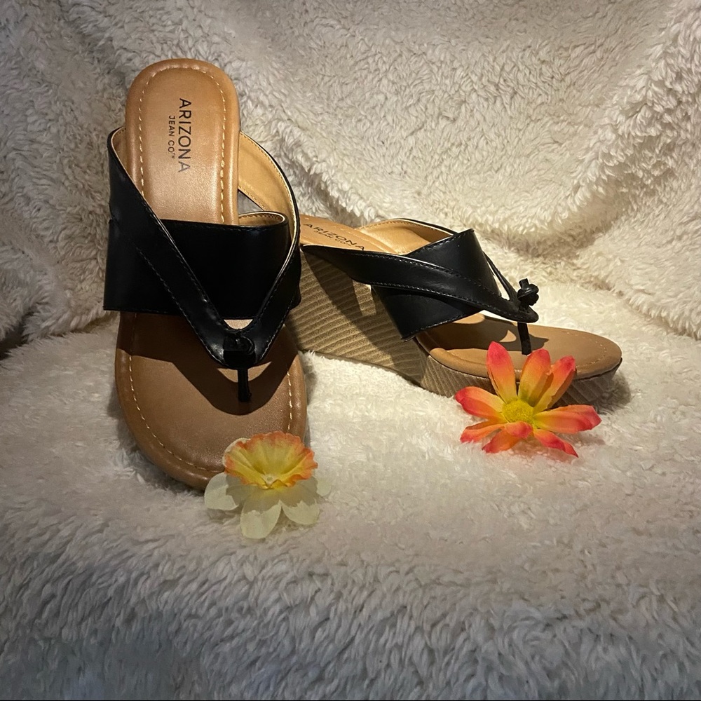 ✨Arizona Jean Co. Wedges✨